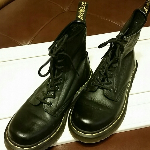 the original dr martens air cushioned sole